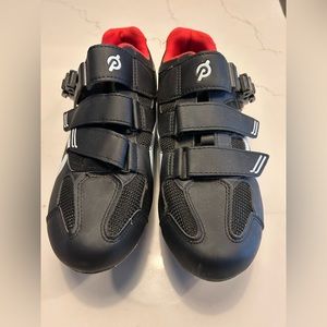 Peloton shoes. Size 42. Barely worn.